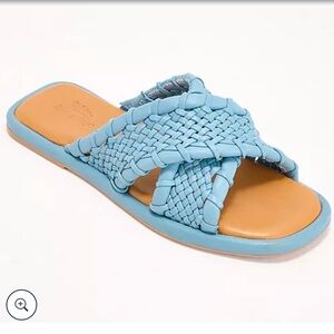 Spring Step Montauk Woven Slide - Denim Blue
Gently worn (2x). Like New in Box
